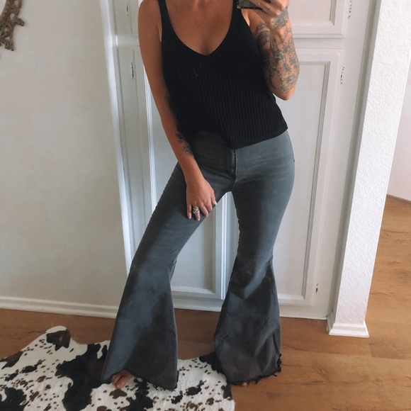 FREE PEOPLE bells - Picture 2 of 4